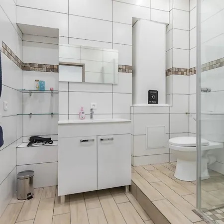 Grimaldi Apartment *